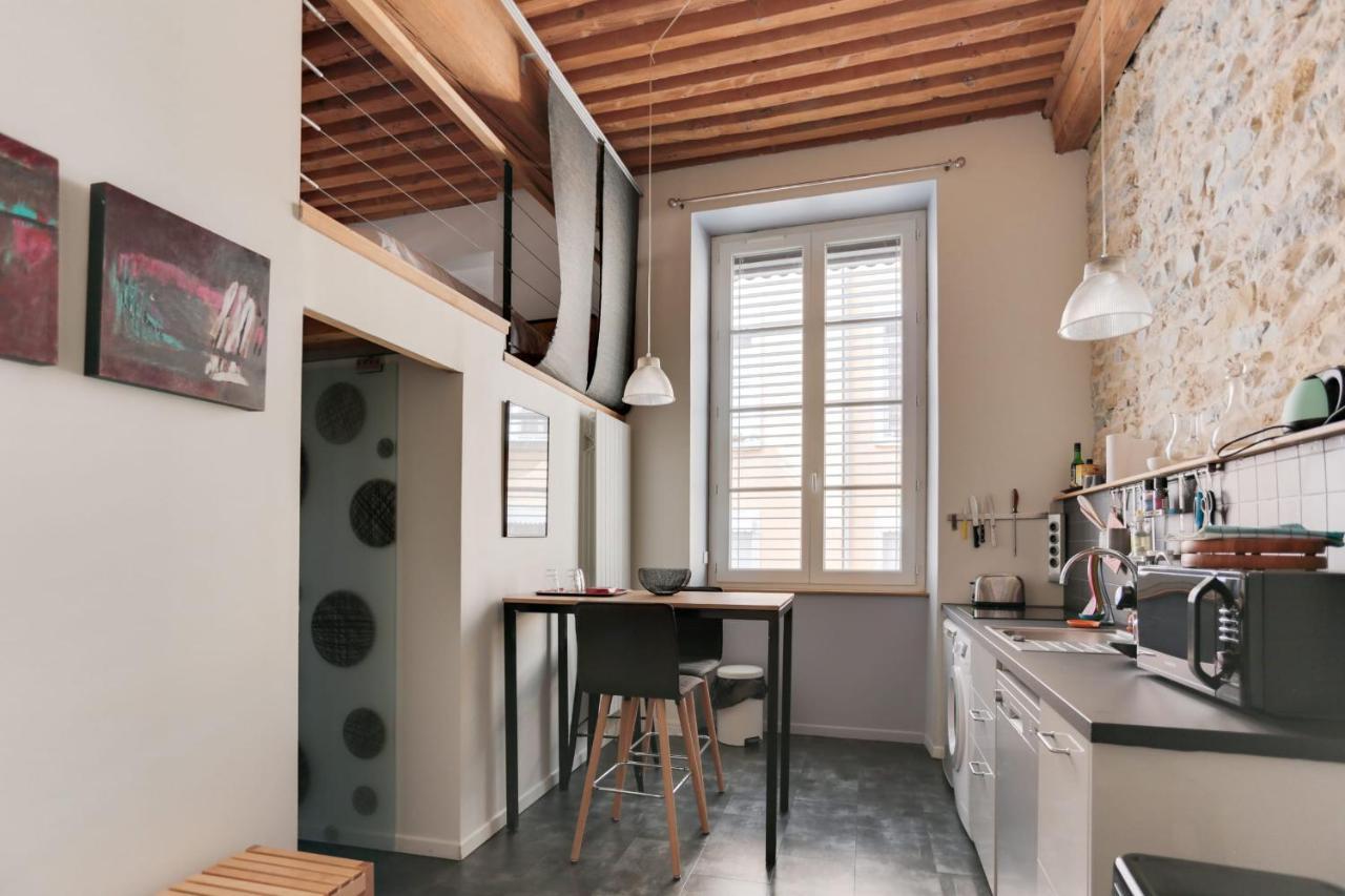 Apartament Guestready - Charmant Loft Croix-Paquet Pour 2 Lyon Zewnętrze zdjęcie